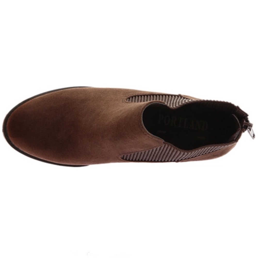 Brown Booties - Picture 4 of 9